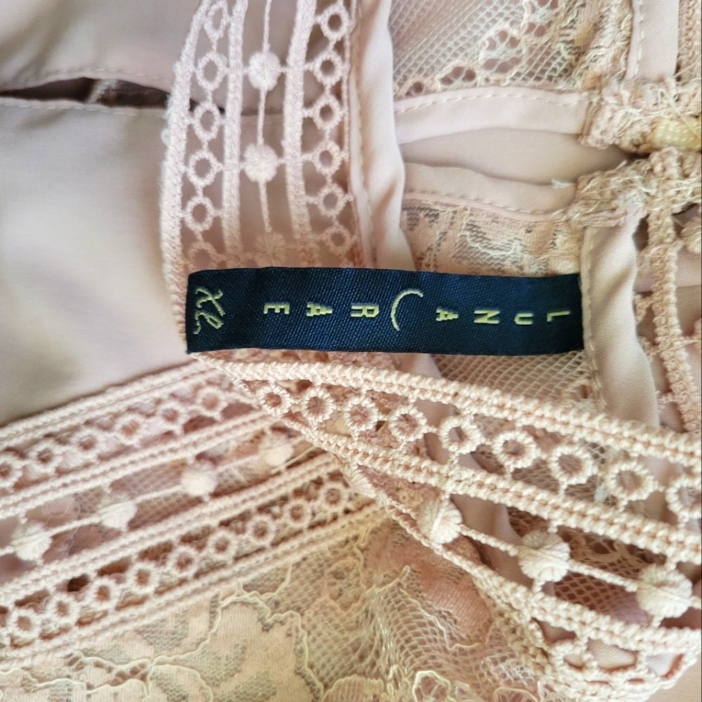 Blouse - Picture 3 of 3